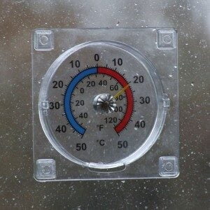 WINDOW  THERMOMETER