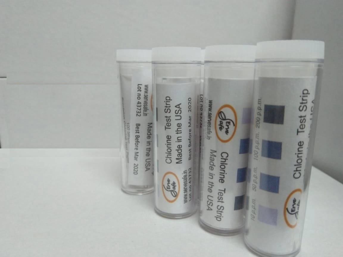 Chlorine Test Strips Vial of 100 Strips to check Strength of Sanitizer Solution - Image 4
